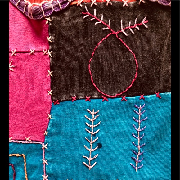 Top - Picture 2 of 3